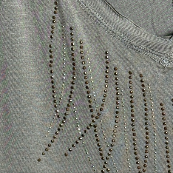 CJ Banks Women’s 2X Brown Beaded Embellished V-Neck Short Sleeve Stretch Top - Picture 5 of 10